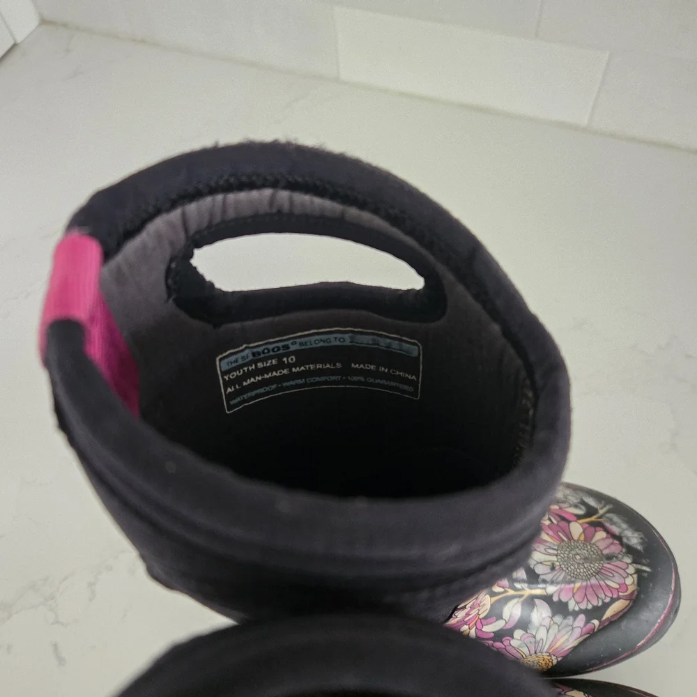Bogs Classic High Grasp Handle Waterproof Insulated Snow Boots Mumsie Size 10 - Picture 8 of 8
